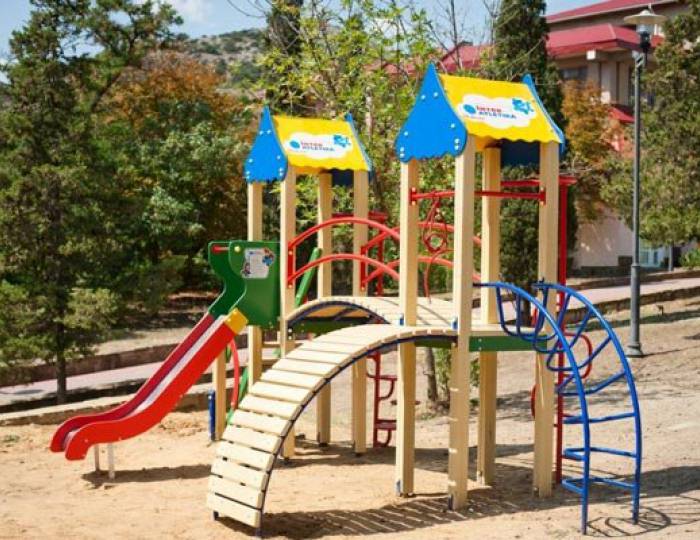 Детская площадка - Пансионат «Крымская весна»