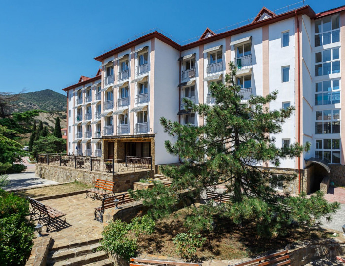 Внешний вид и территория - Пансионат «Крымская весна»