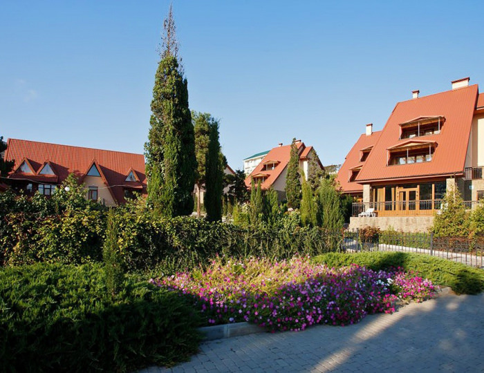 Внешний вид и территория - Пансионат «Крымская весна»